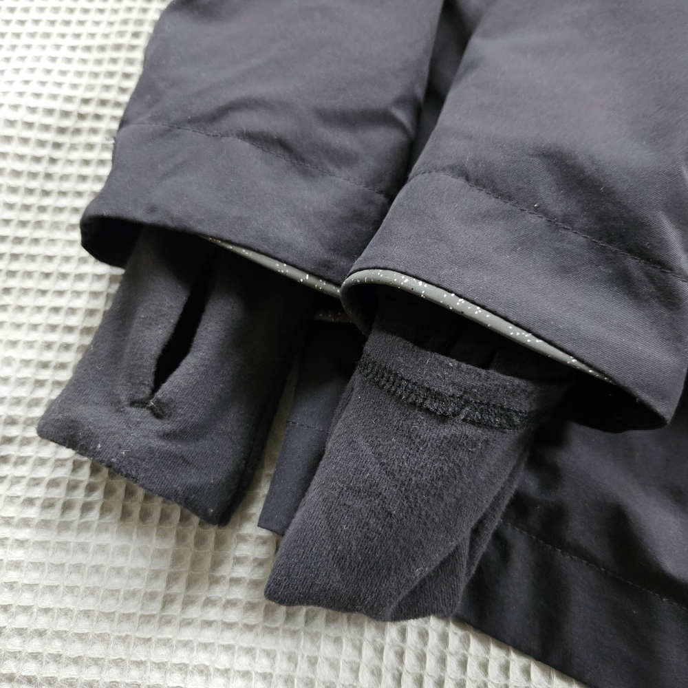 Ivivva Lululemon Girl's Black Raincoat Sz 6 - Picture 6 of 9
